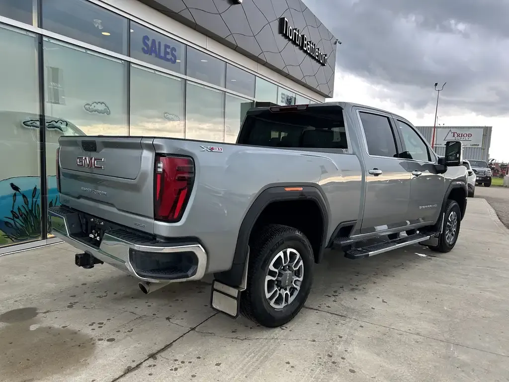 GMC Sierra 2500Hd 2025 photo 5