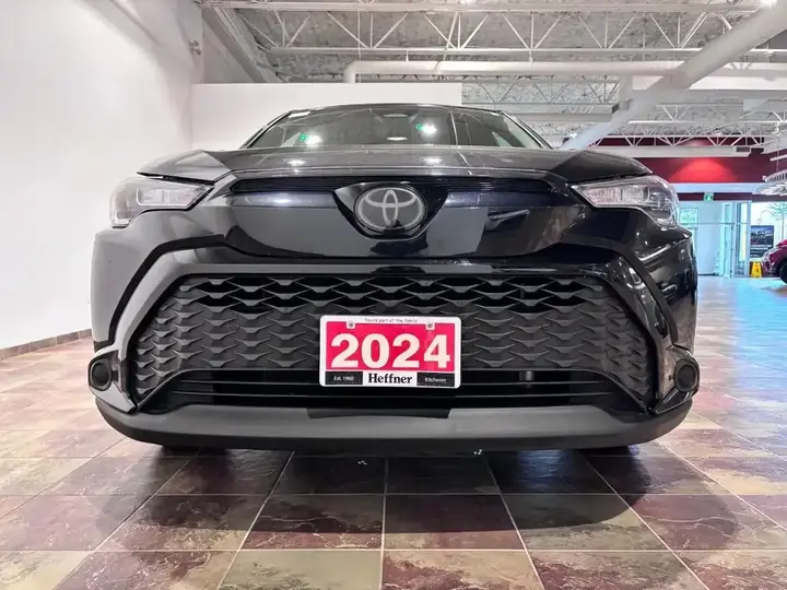 Toyota Corolla Cross 2024 photo 4