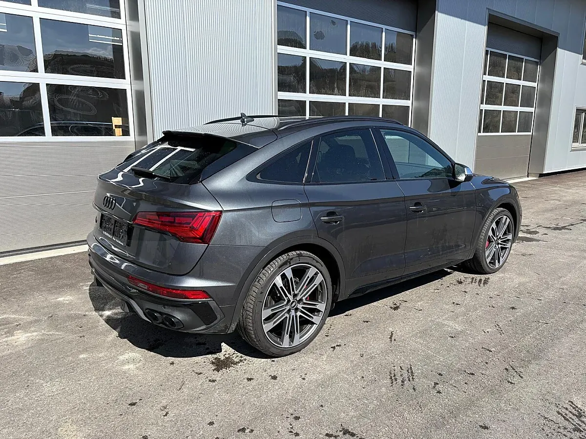 Audi Q5 2022 photo 3