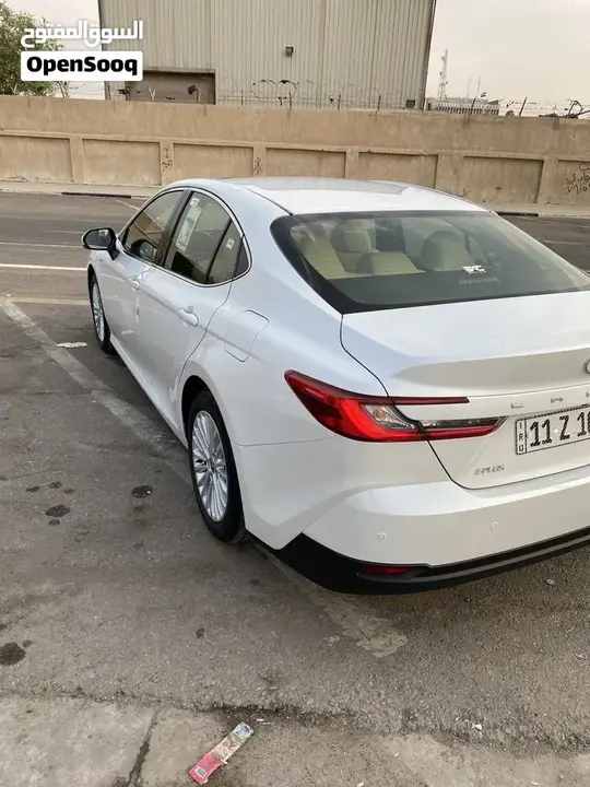 Toyota Camry 2025 photo 4