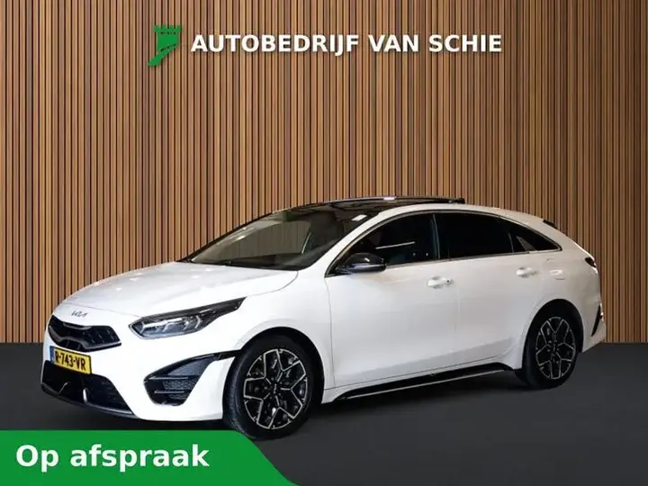 Kia Proceed