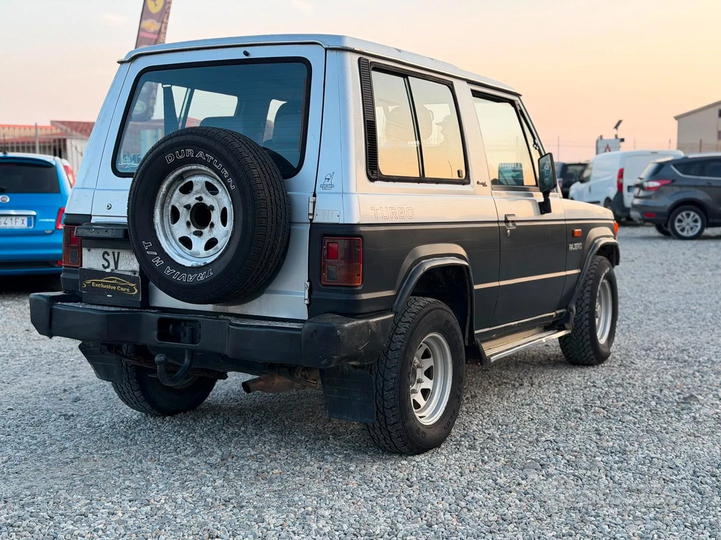Mitsubishi Pajero 1988 photo 5
