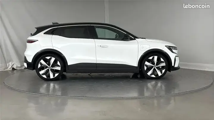 Renault Megane 2022 photo 4