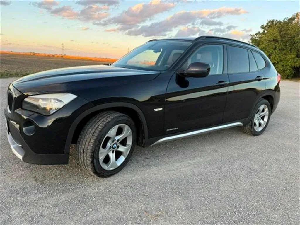 BMW X1 2012 photo 3