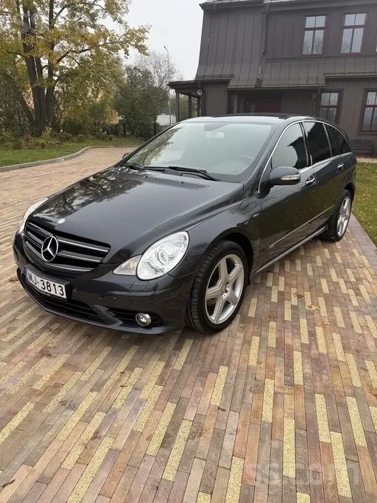 Mercedes-Benz R300