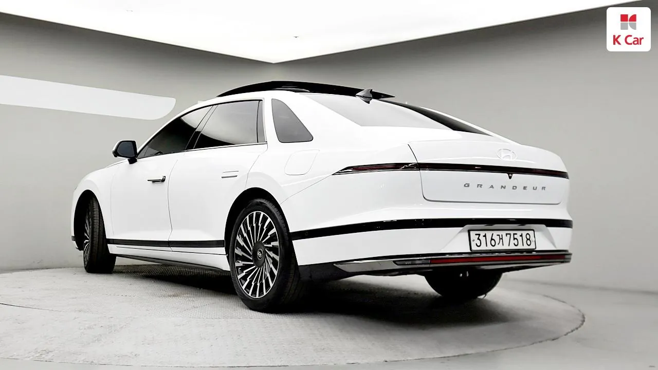 Hyundai Grandeur 2023 photo 2