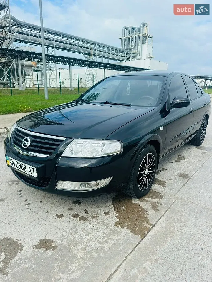 Nissan Almera