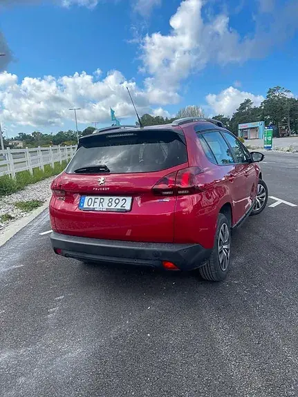 Peugeot 2008 2016 photo 3