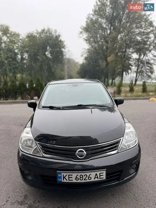 Nissan Tiida