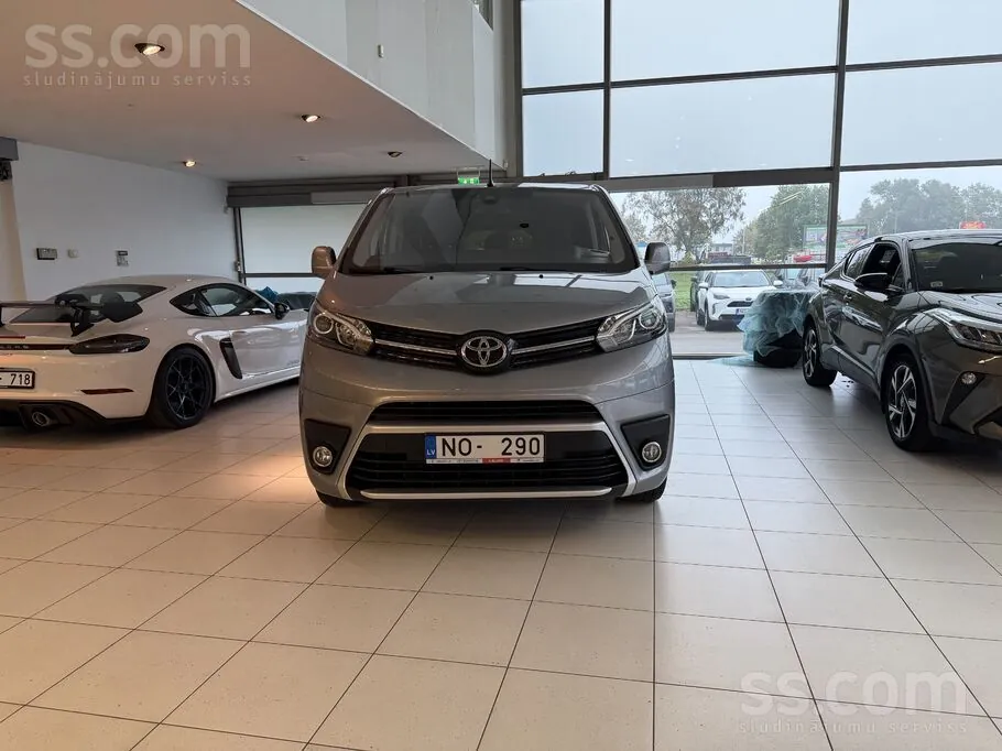 Toyota Proace 2023 photo 2