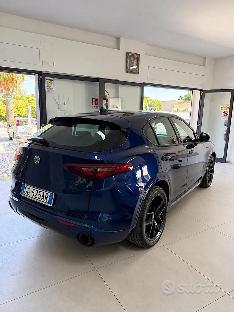 Alfa Romeo Stelvio 2021 photo 4