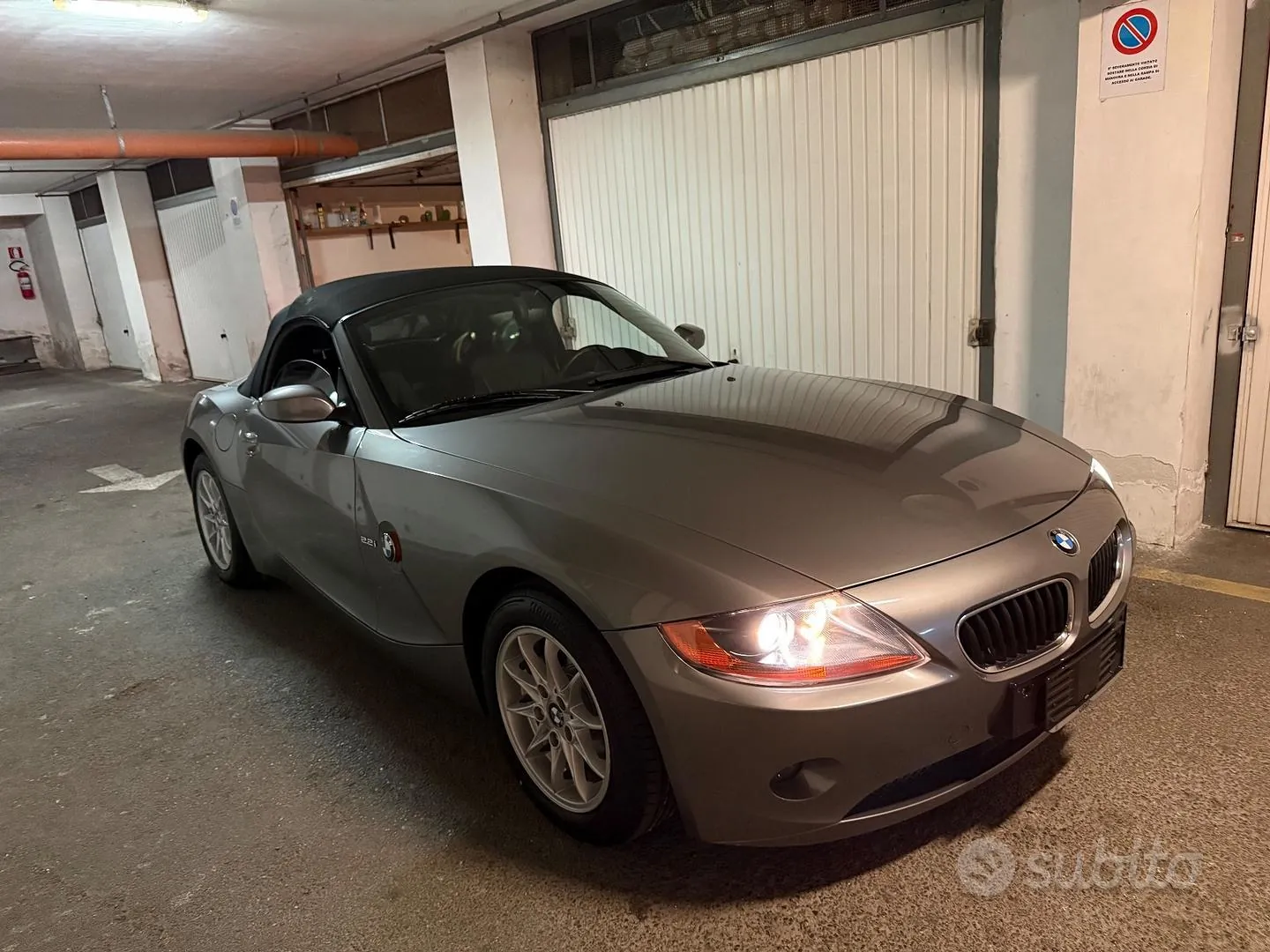 BMW Z4 2004 photo 4