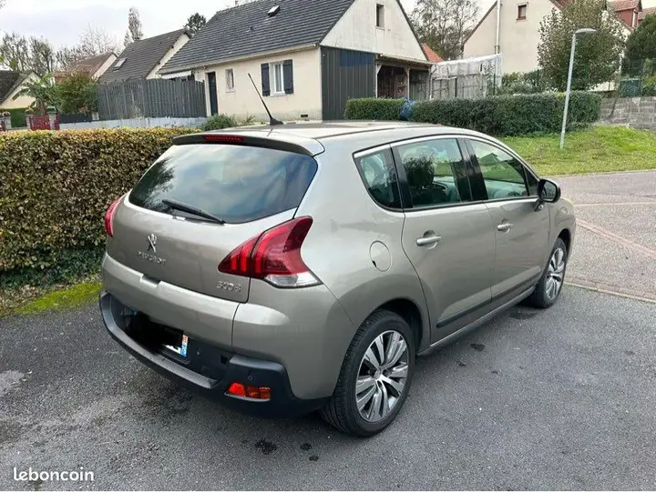 Peugeot 3008 2016 photo 2