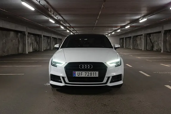 Audi A3 2017 photo 2