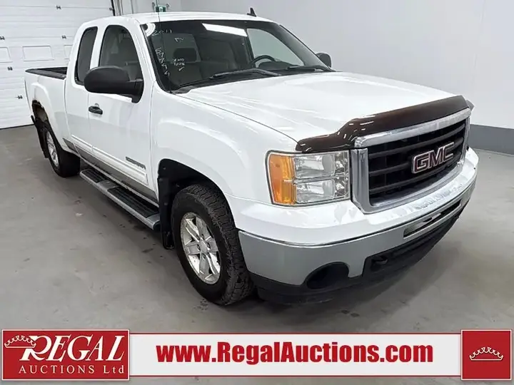 GMC Sierra 1500 2011 photo 2