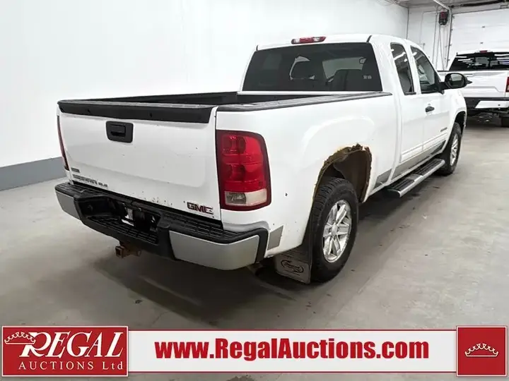 GMC Sierra 1500 2011 photo 3