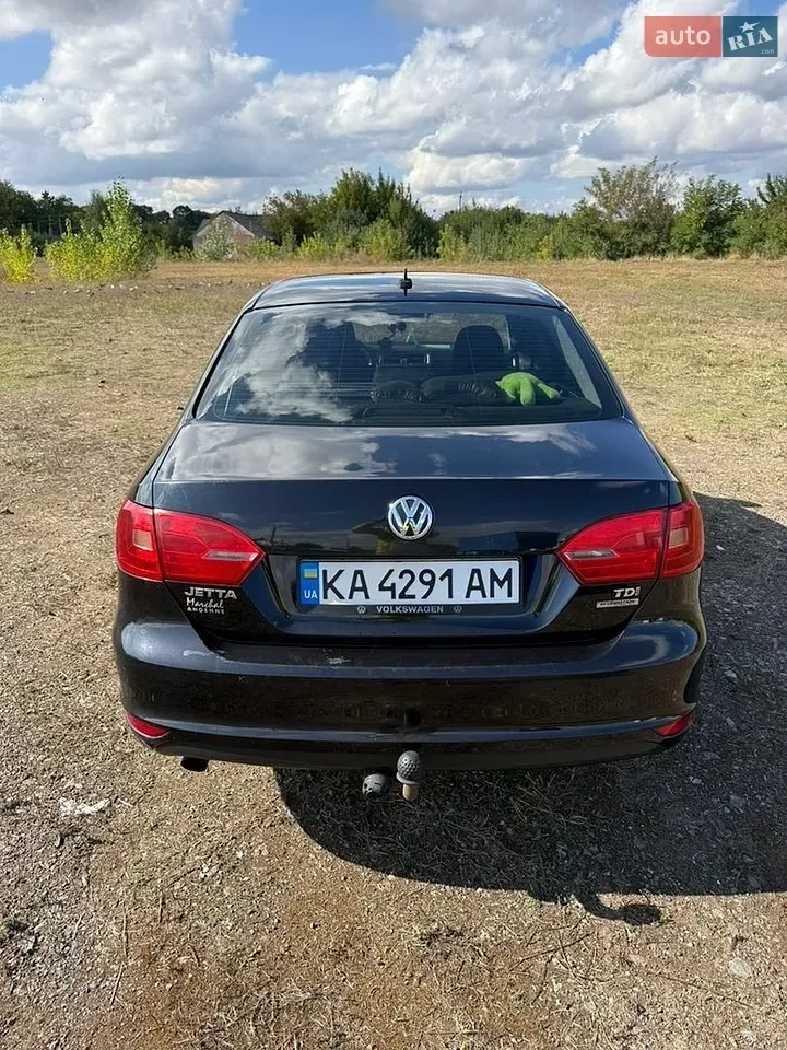 Volkswagen Jetta 2012 photo 5