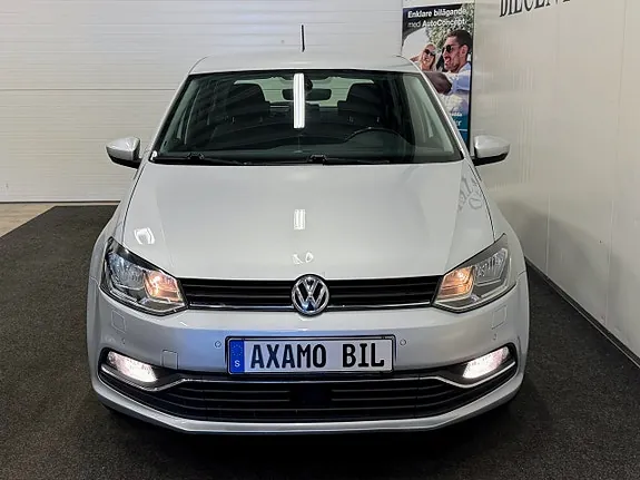 Volkswagen Polo 2015 photo 2