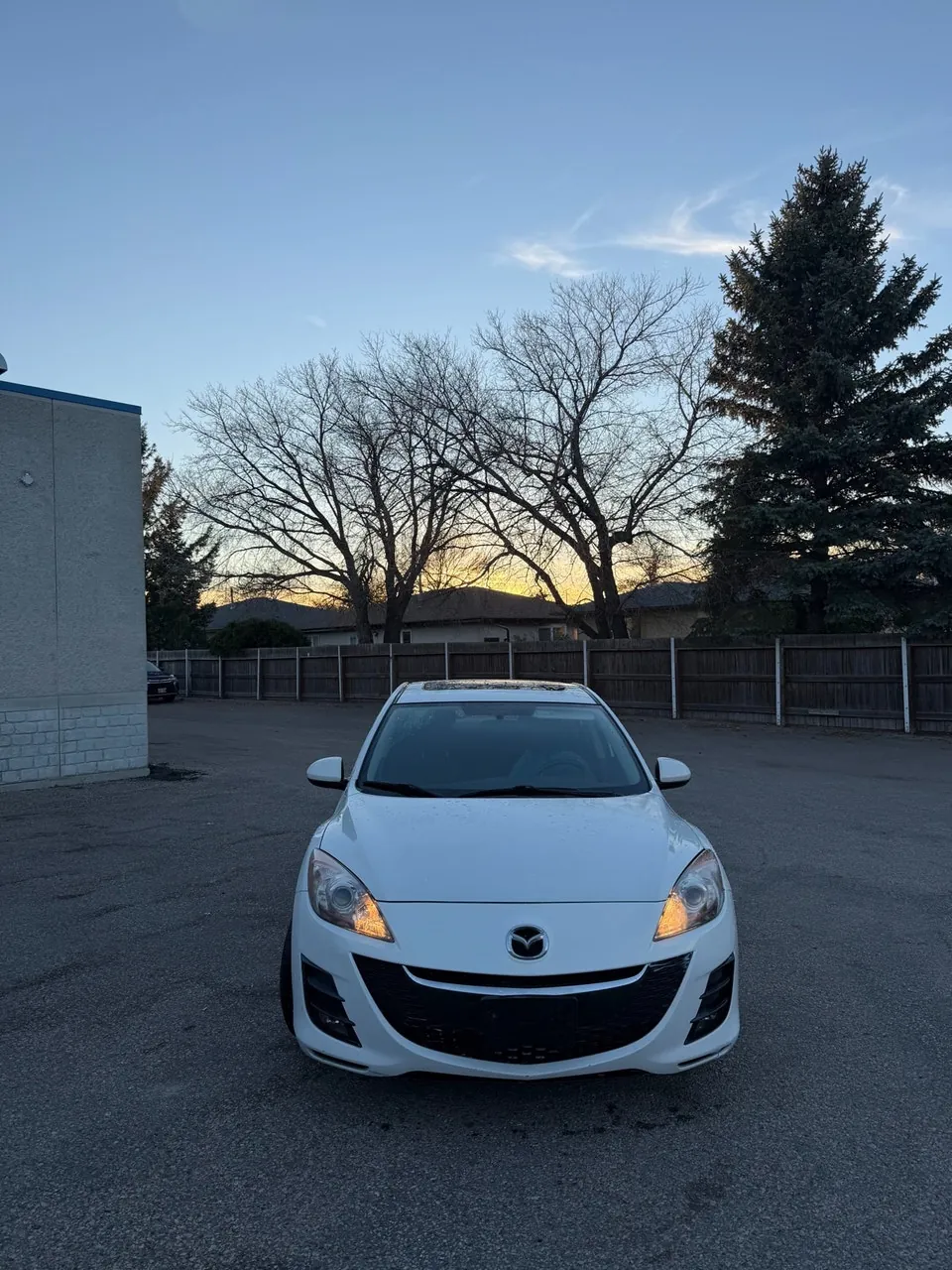 Mazda 3 2010 photo 3