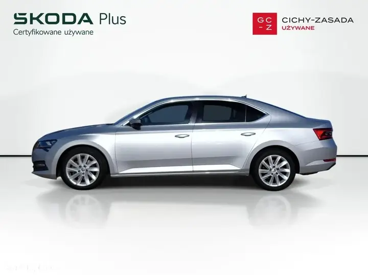 Skoda Superb 2021 photo 2