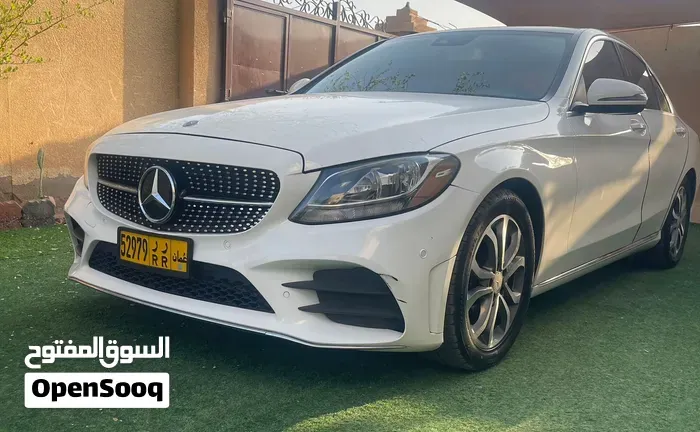Mercedes-Benz C-Class 2017 photo 4