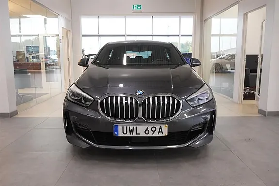 BMW 118I 2020 photo 3