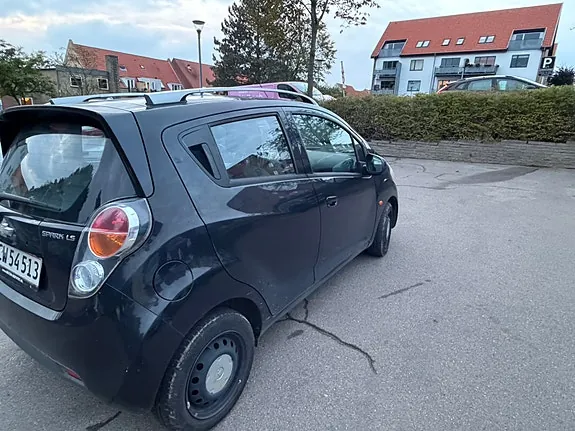 Chevrolet Spark 2010 photo 3