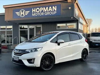 Honda Jazz 2015 photo 2