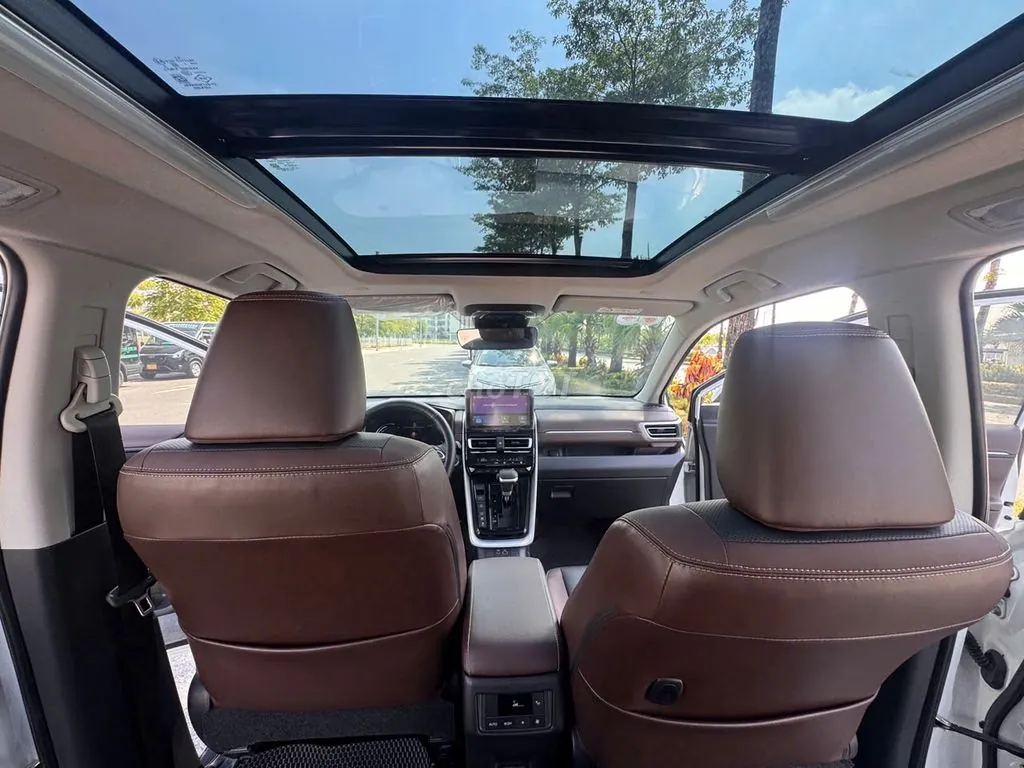 Toyota Innova Cross 2025 photo 2