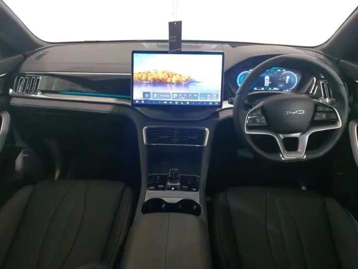 BYD Seal U 2025 photo 3