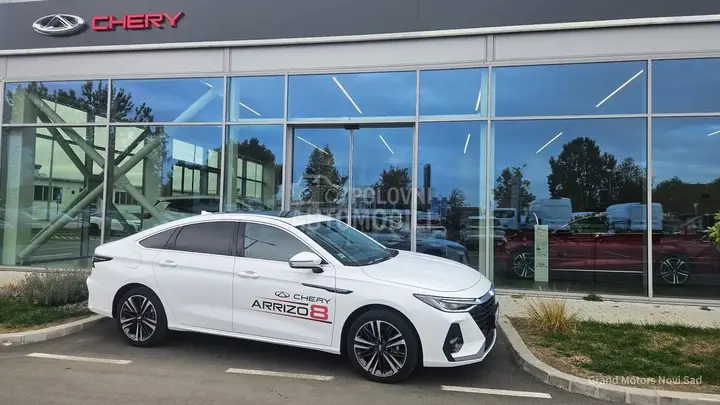 Chery Arrizo 8