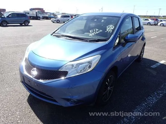 Nissan Note X 2015 photo 2
