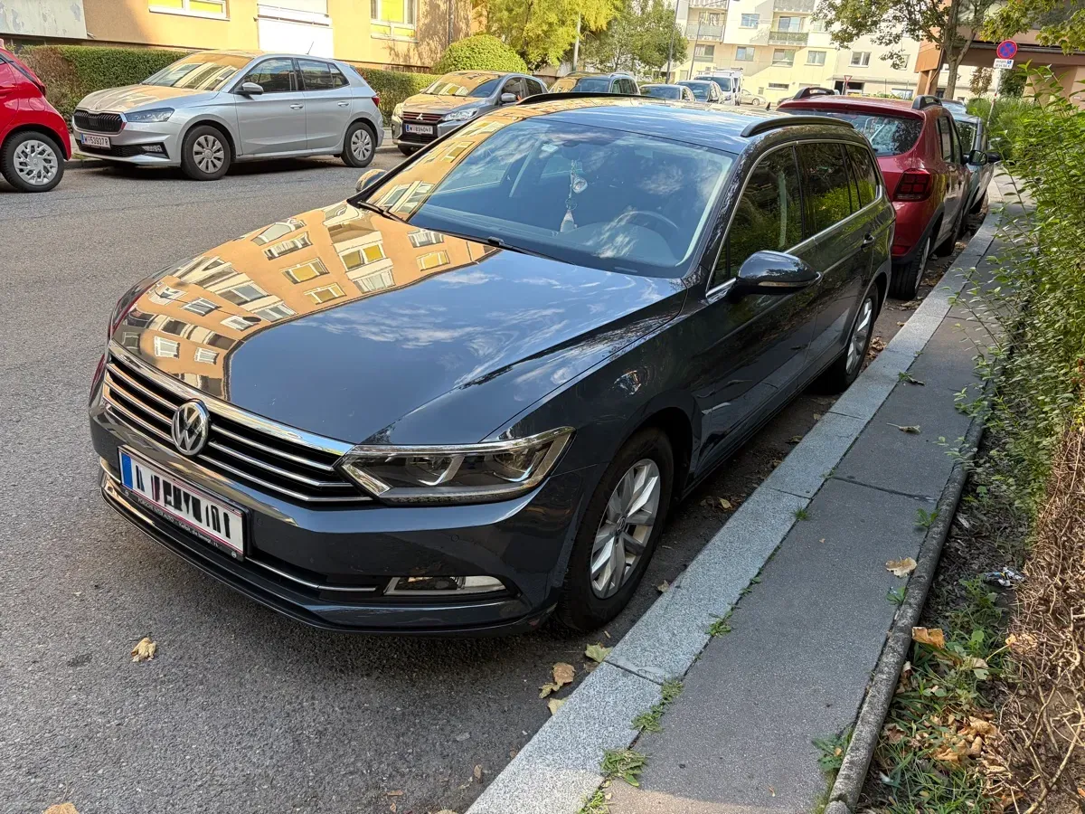 Volkswagen Passat 2018 photo 2