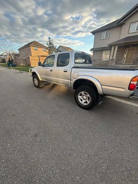 Toyota Tacoma 2004 photo 3