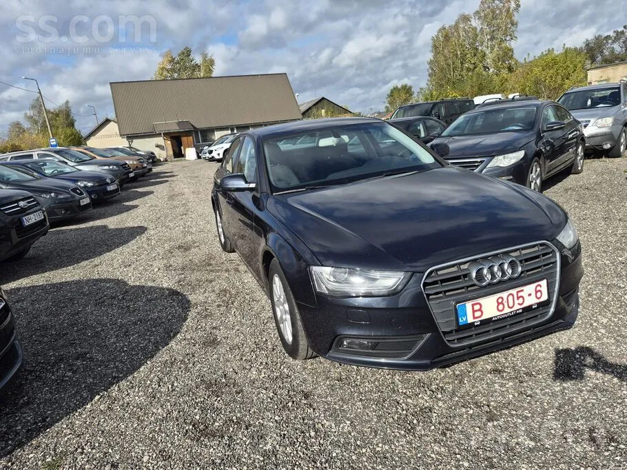 Audi A4 2012 photo 3