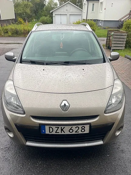 Renault Clio 2012 photo 2