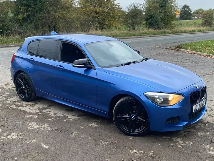 BMW 1 Series 2013 photo 2