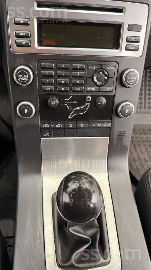 Volvo V70 2007 photo 4