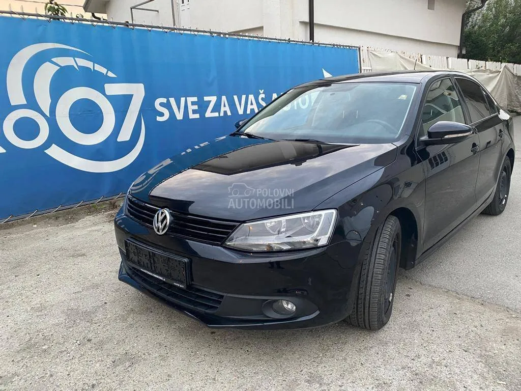Volkswagen Jetta 2014 photo 2