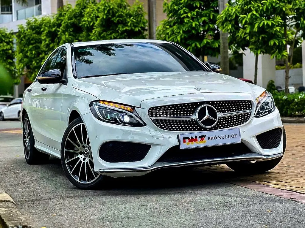 Mercedes-Benz C-Class 2018 photo 3