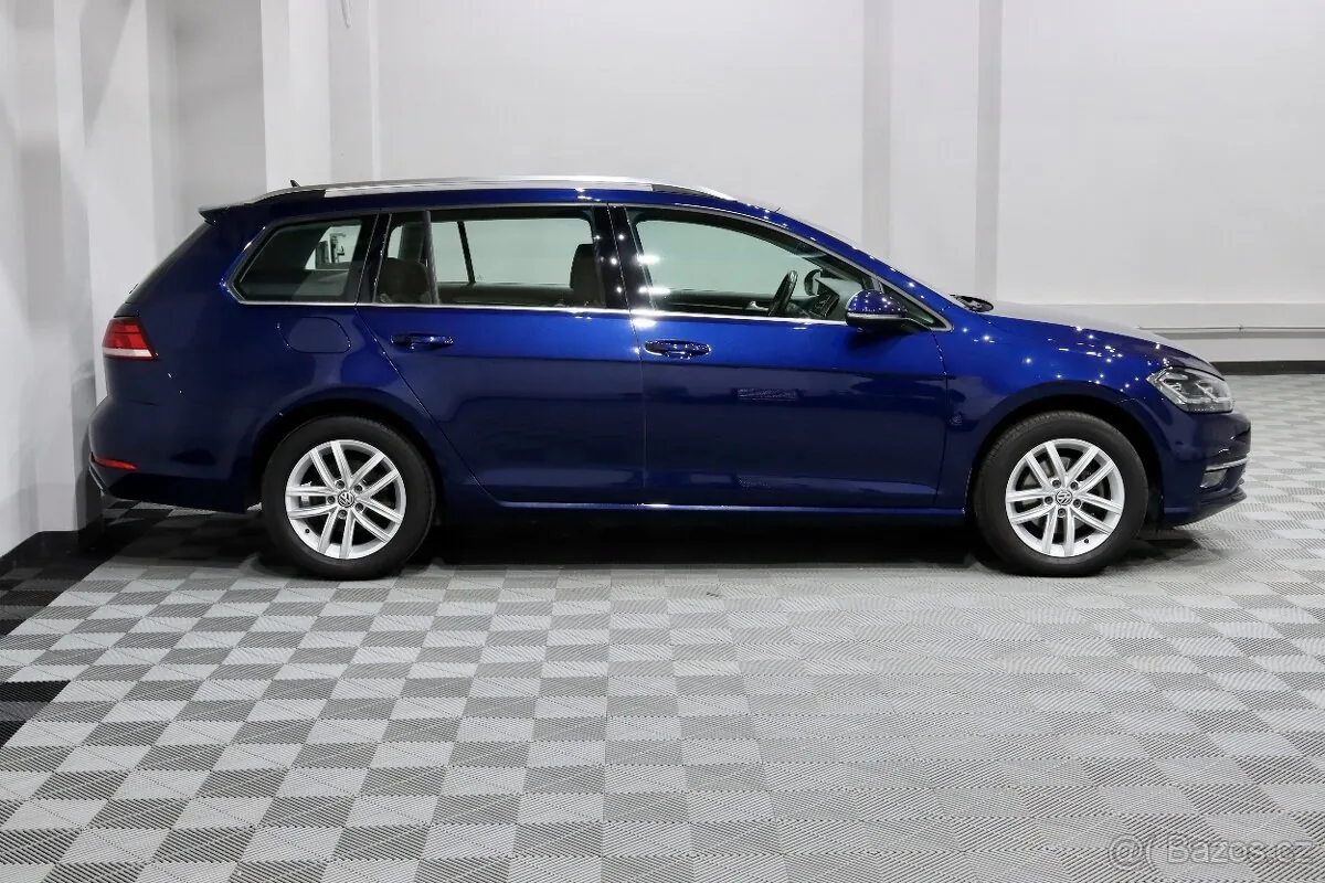 Volkswagen Golf 2018 photo 4