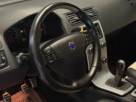 Volvo V50 2012 photo 5