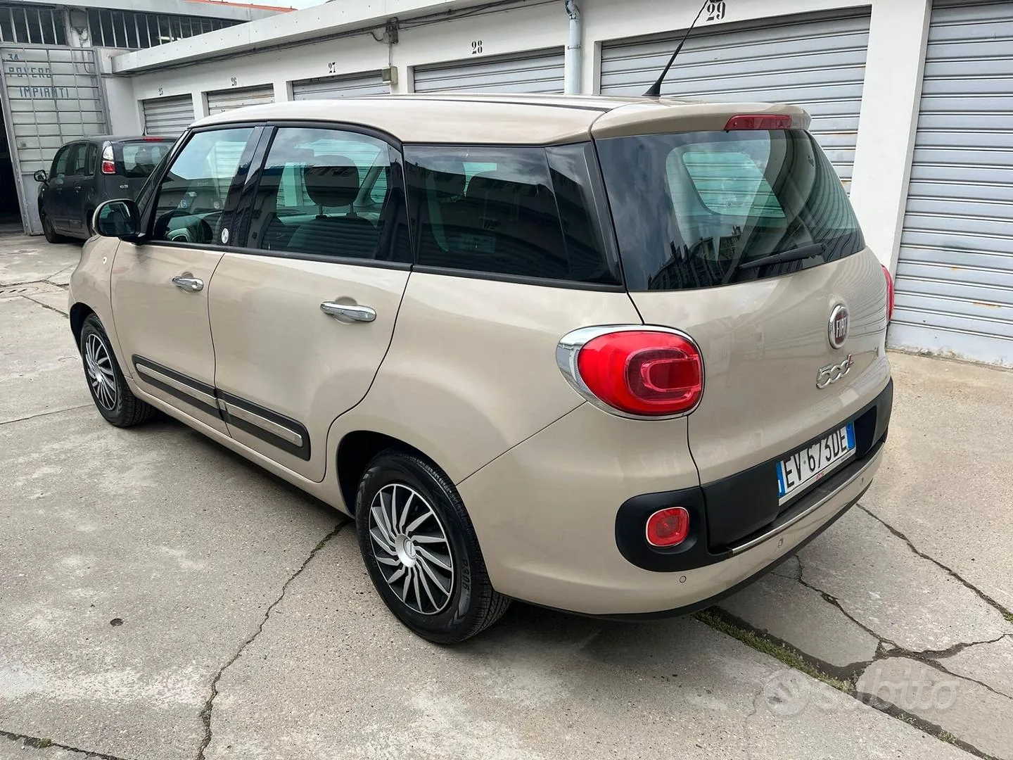 Fiat 500L 2014 photo 3