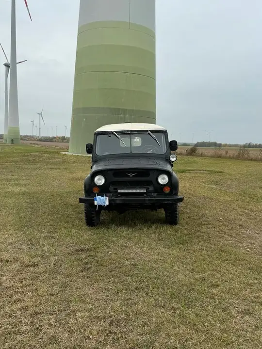 UAZ 469B
