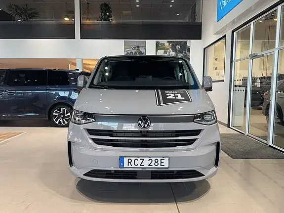 Volkswagen Transporter 2026 photo 2