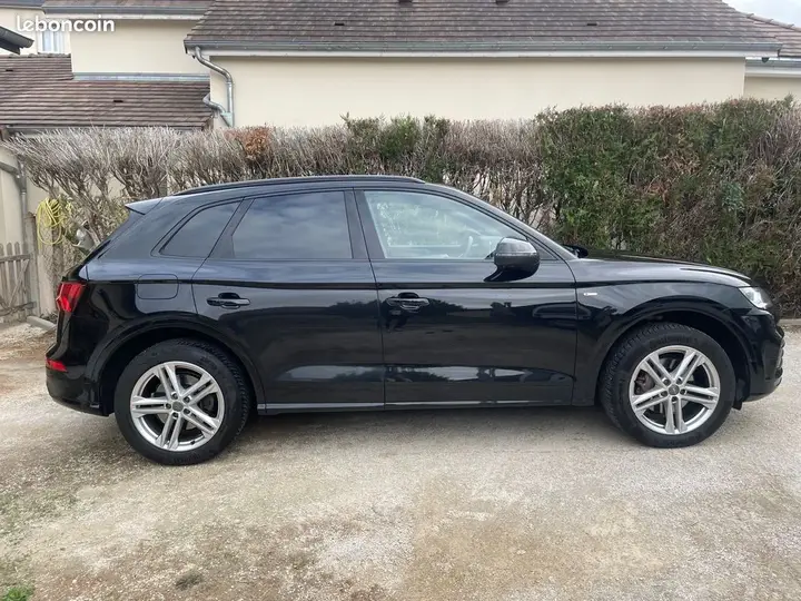 Audi Q5 2019 photo 2