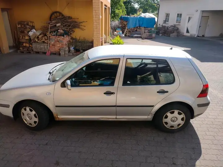 Volkswagen Golf 4