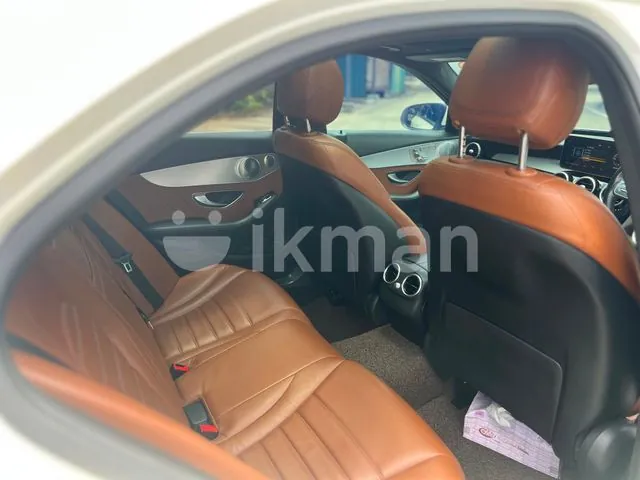 Mercedes-Benz C200 2018 photo 5
