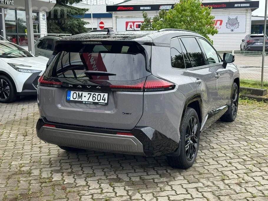 Toyota Rav4 2026 photo 4