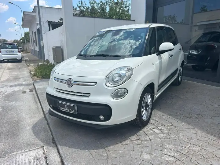 Fiat 500L 2014 photo 3